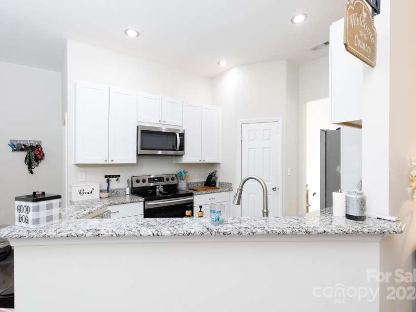 133 Ole Eastpointe Drive, York, SC 29745.  MLS# CAR4181414, YatesRealty ID 1199. 