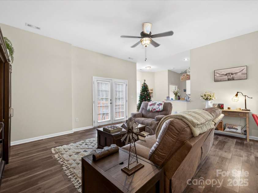 133 Ole Eastpointe Drive, York, SC 29745.  MLS# CAR4330526, YatesRealty ID 1199. 