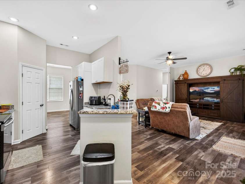 133 Ole Eastpointe Drive, York, SC 29745.  MLS# CAR4330526, YatesRealty ID 1199. 