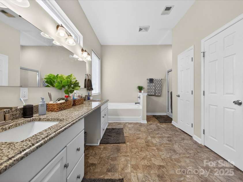 133 Ole Eastpointe Drive, York, SC 29745.  MLS# CAR4330526, YatesRealty ID 1199. 