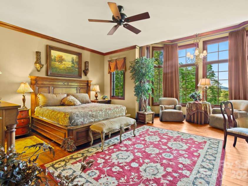 285 Wetherley None, Boone, NC 28607.  MLS# CAR4247849, YatesRealty ID 1199. Primary suite