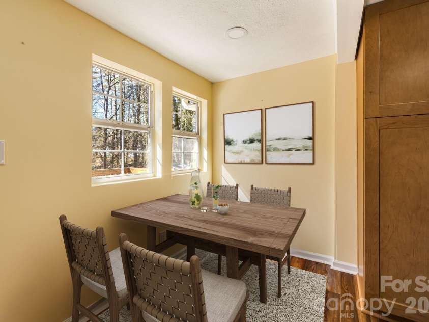 1015 Mountain View Street, Hendersonville, NC 28739.  MLS# CAR4344804, YatesRealty ID 11991. Breakfast nook - virtually staged