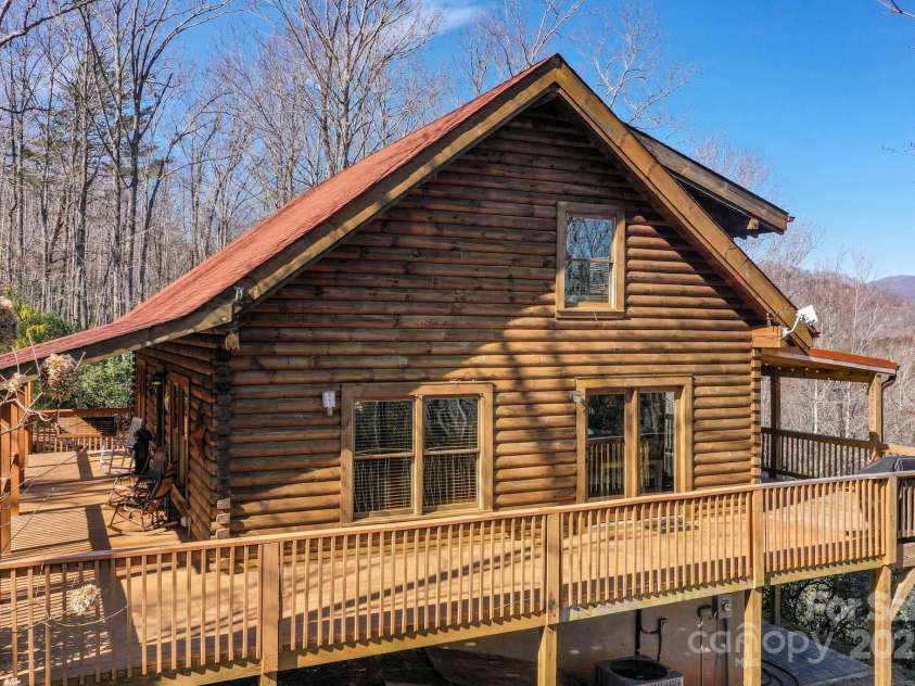 227 Sweetbriar Road, Lake Lure, NC 28746.  MLS# CAR4227957, YatesRealty ID 11992. 