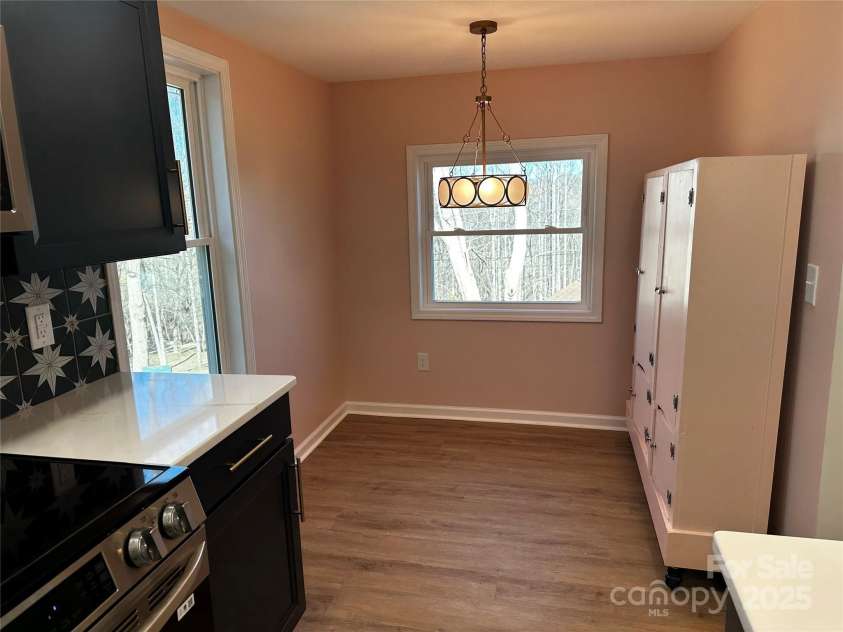 122 Lane Street, Morganton, NC 28655.  MLS# CAR4227499, YatesRealty ID 11994. Dining Area