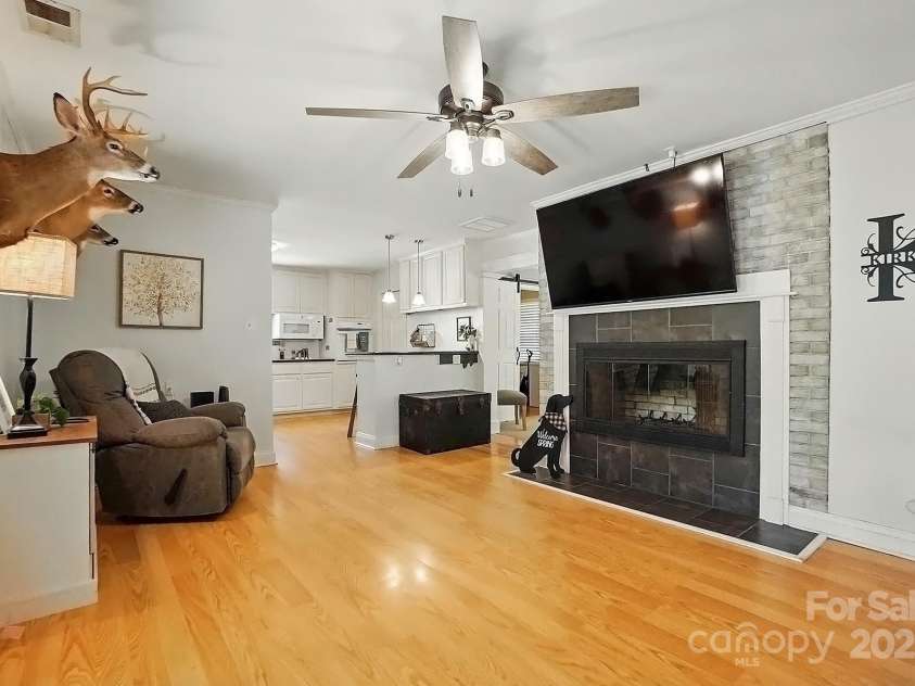 110 Tanglewood Drive, Kannapolis, NC 28081.  MLS# CAR4242023, YatesRealty ID 11997. 