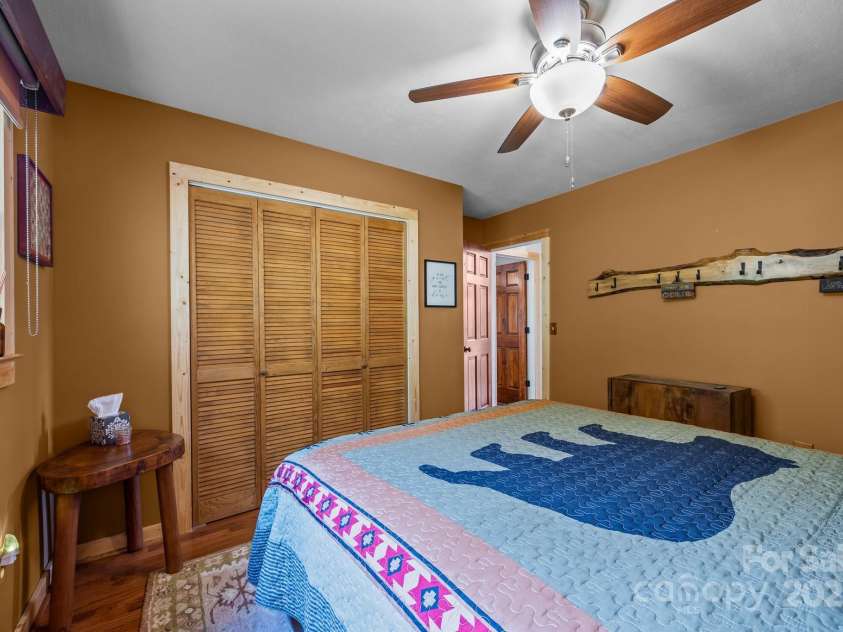 1954 Utah Mountain Road, Waynesville, NC 28785.  MLS# CAR4254077, YatesRealty ID 11998. 