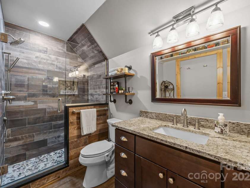 1954 Utah Mountain Road, Waynesville, NC 28785.  MLS# CAR4254077, YatesRealty ID 11998. 