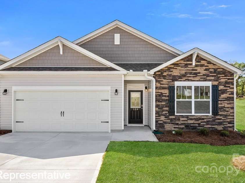 146 Shorthorn Road, Fletcher, NC 28732.  MLS# CAR4198935, YatesRealty ID 12. 