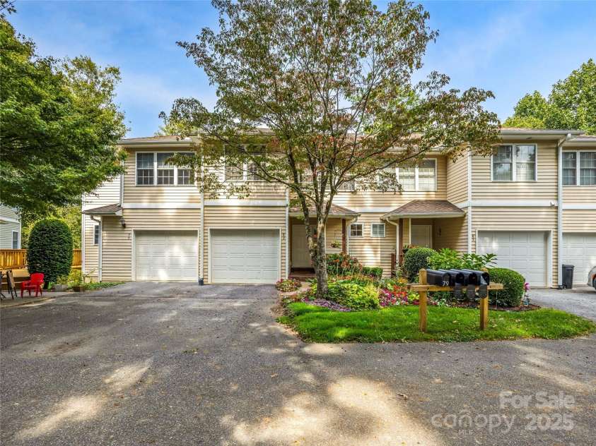 83 Farm Lane, Mills River, NC 28759.  MLS# CAR4303324, YatesRealty ID 12. 