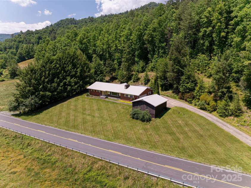 6775 NC 208 Highway, Marshall, NC 28753.  MLS# CAR4151309, YatesRealty ID 120. 