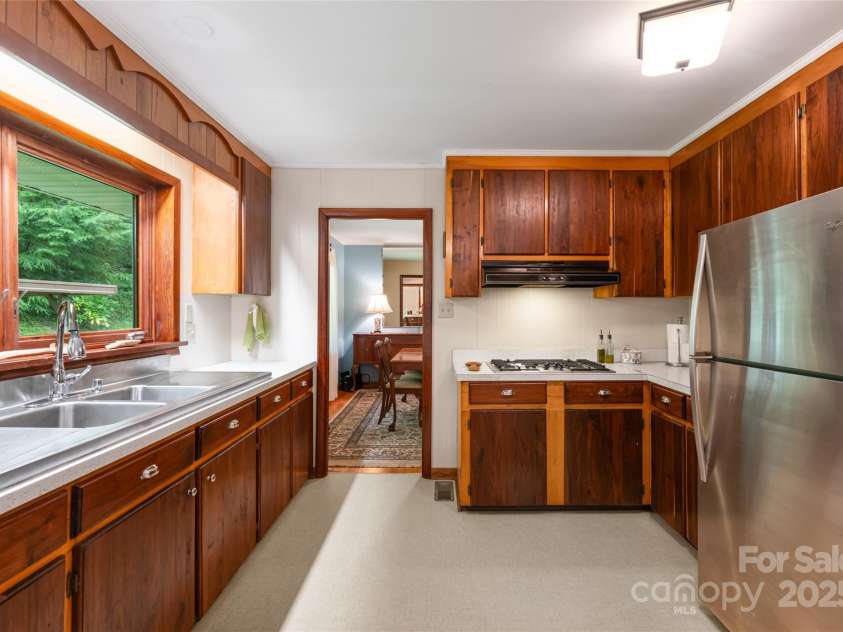 6775 NC 208 Highway, Marshall, NC 28753.  MLS# CAR4151309, YatesRealty ID 120. 