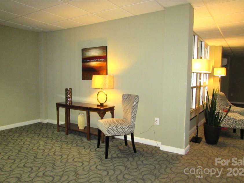 1300 Reece Road, Charlotte, NC 28209.  MLS# CAR4185948, YatesRealty ID 1200. 3rd floor lobby - 2
