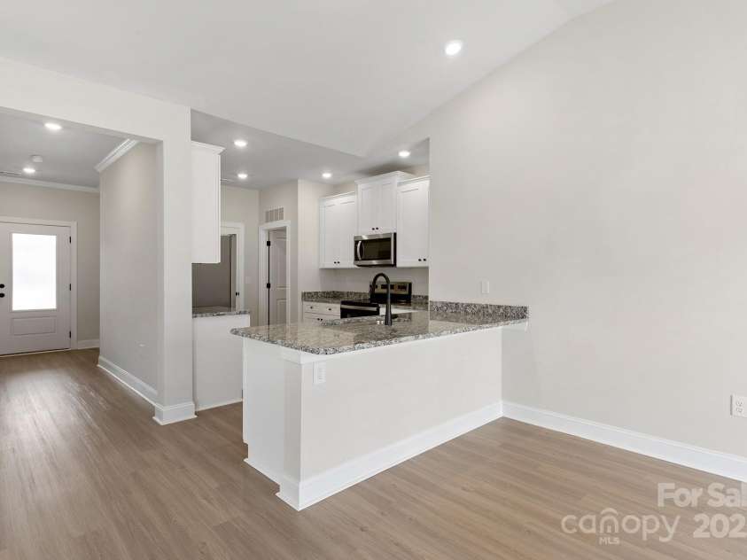 4112 Bolo Drive, Charlotte, NC 28215.  MLS# CAR4328978, YatesRealty ID 1200. 