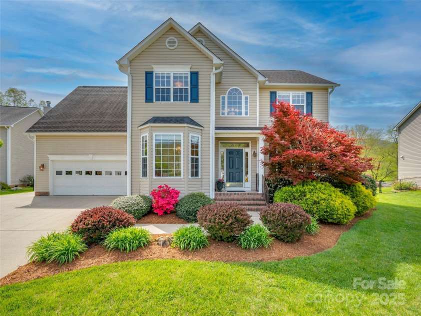 444 English Oak Road, Fletcher, NC 28732.  MLS# CAR4251078, YatesRealty ID 12000. 