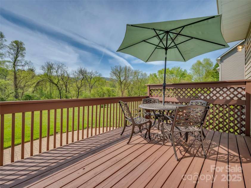 444 English Oak Road, Fletcher, NC 28732.  MLS# CAR4251078, YatesRealty ID 12000. 