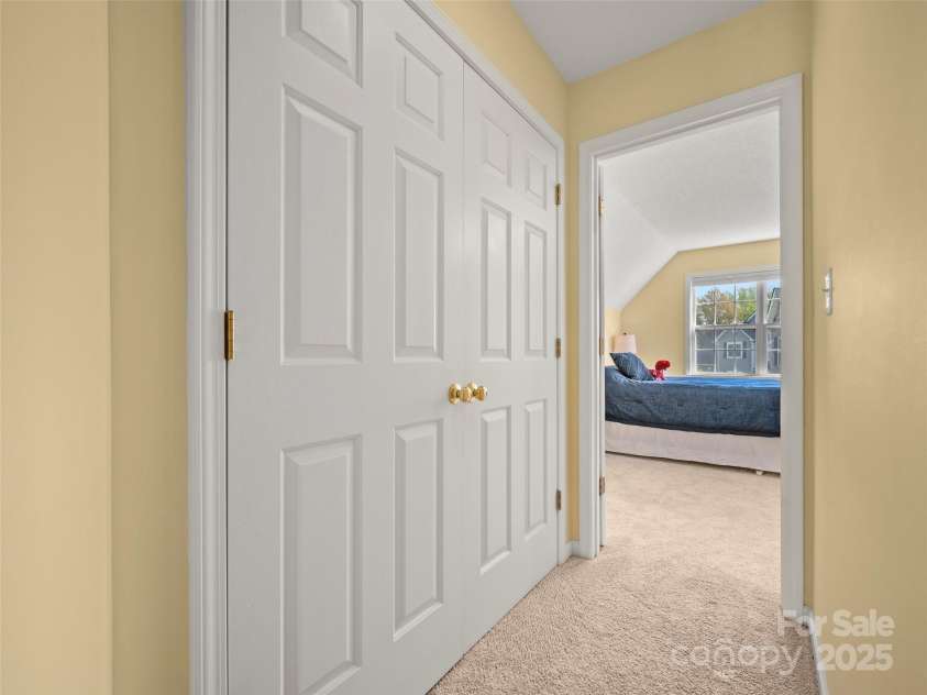 444 English Oak Road, Fletcher, NC 28732.  MLS# CAR4251078, YatesRealty ID 12000. 