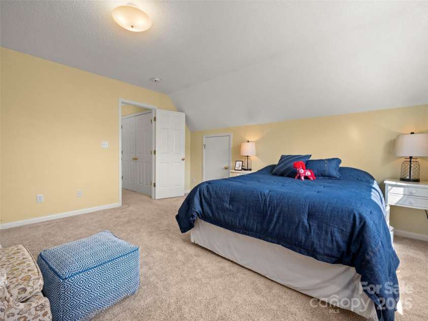 444 English Oak Road, Fletcher, NC 28732.  MLS# CAR4251078, YatesRealty ID 12000. 