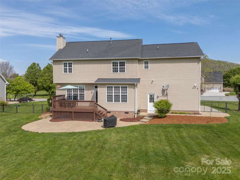 444 English Oak Road, Fletcher, NC 28732.  MLS# CAR4251078, YatesRealty ID 12000. 
