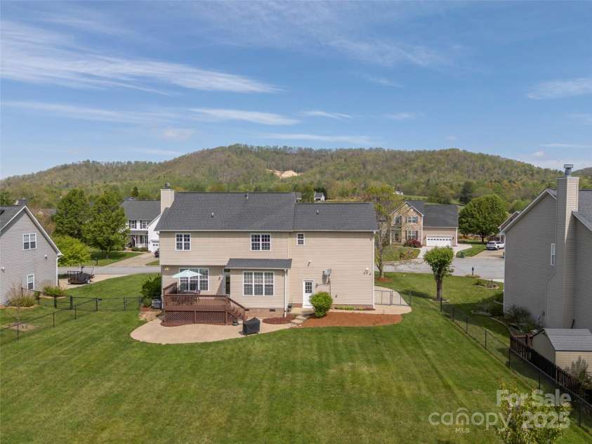 444 English Oak Road, Fletcher, NC 28732.  MLS# CAR4251078, YatesRealty ID 12000. 