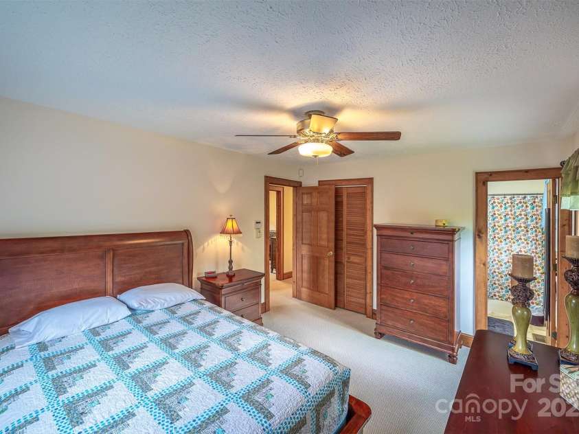 207 New Orleans Boulevard, Morganton, NC 28655.  MLS# CAR4244160, YatesRealty ID 12001. 