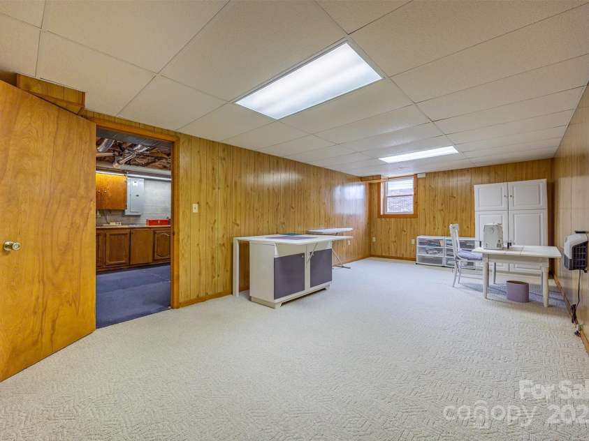 207 New Orleans Boulevard, Morganton, NC 28655.  MLS# CAR4244160, YatesRealty ID 12001. 