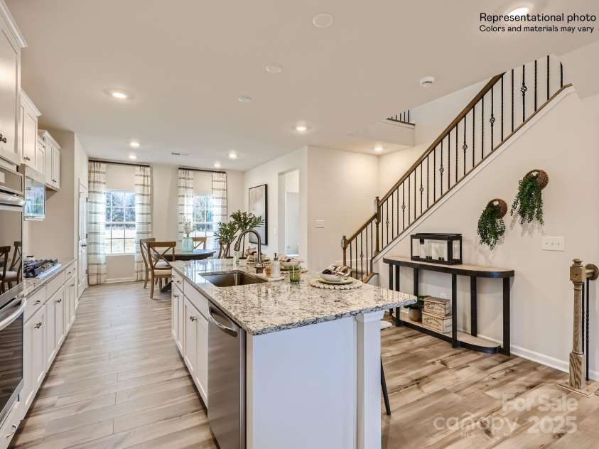 4140 Skyboat Circle, Fort Mill, SC 29715.  MLS# CAR4245434, YatesRealty ID 12002. Kitchen