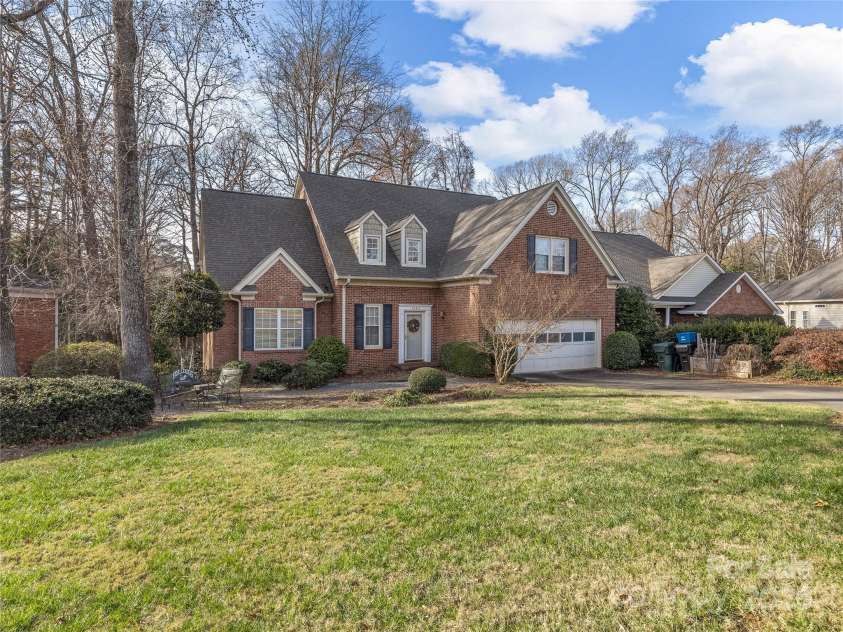 1981 Hamptonwood Road, Rock Hill, SC 29732.  MLS# CAR4304390, YatesRealty ID 12004. 