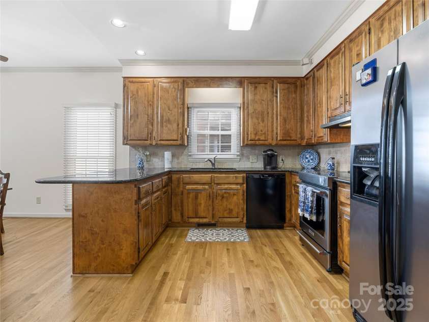 1981 Hamptonwood Road, Rock Hill, SC 29732.  MLS# CAR4304390, YatesRealty ID 12004. 