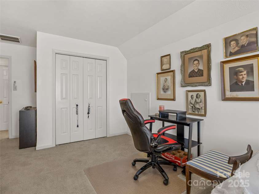 1981 Hamptonwood Road, Rock Hill, SC 29732.  MLS# CAR4304390, YatesRealty ID 12004. 