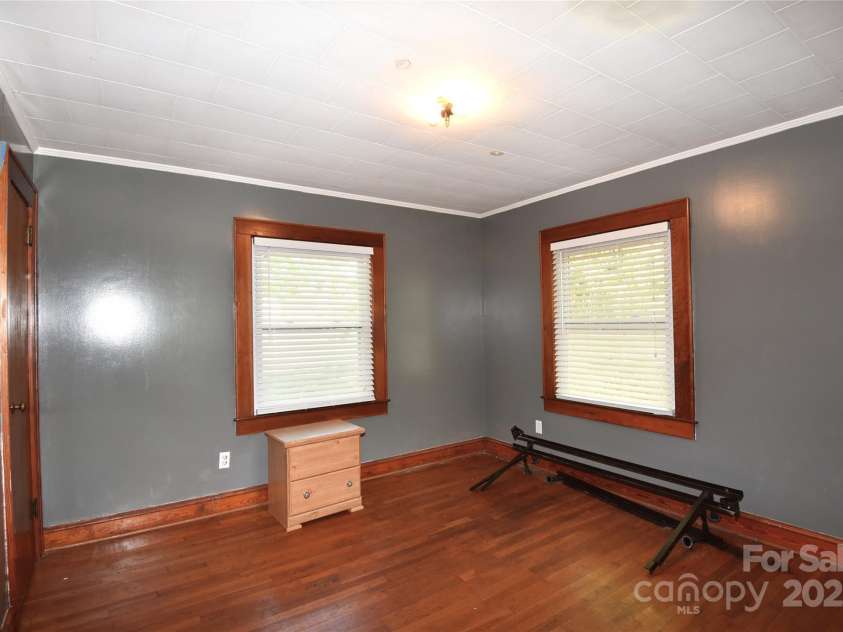 17389 Mooresville Road, Mooresville, NC 28115.  MLS# CAR4248310, YatesRealty ID 12005. 