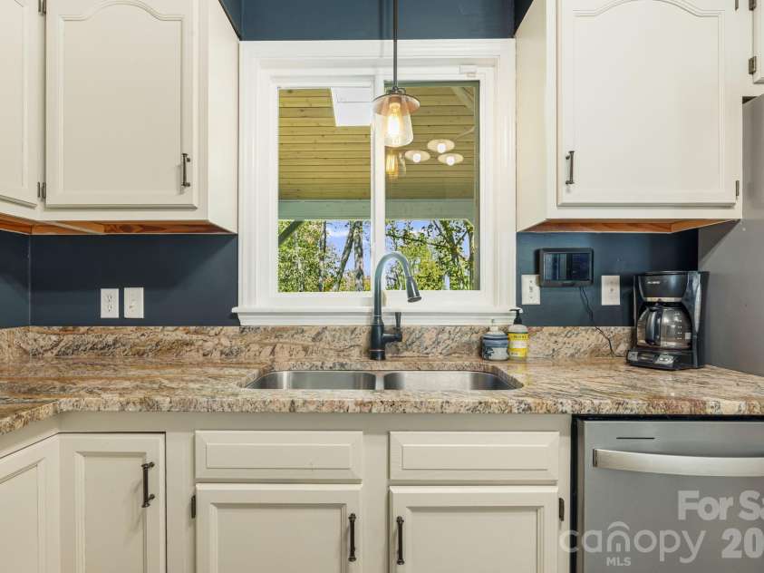 40 Harold Sluder Road, Alexander, NC 28701.  MLS# CAR4355783, YatesRealty ID 12006. 