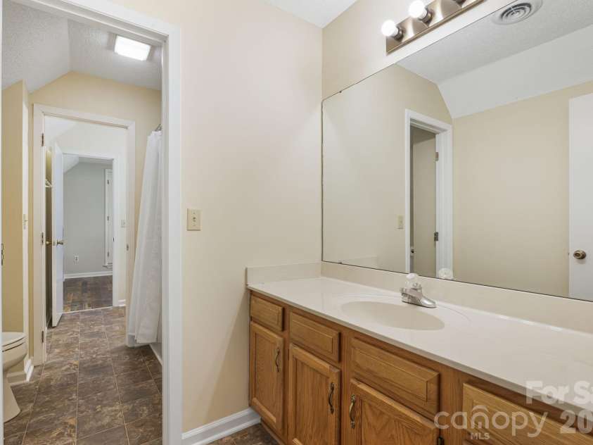 40 Harold Sluder Road, Alexander, NC 28701.  MLS# CAR4355783, YatesRealty ID 12006. 