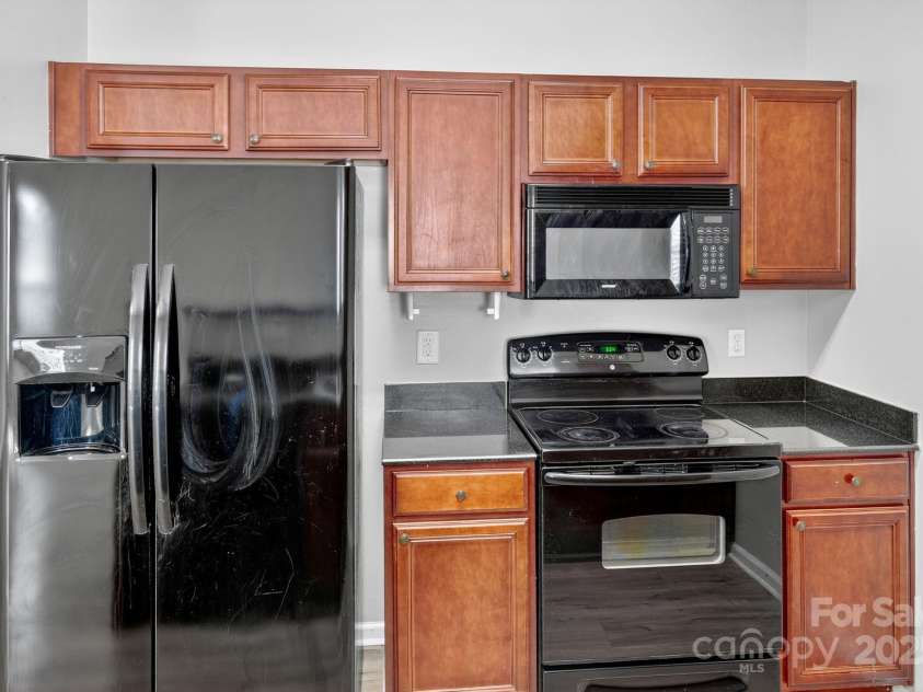 105 Whitton Court, Lexington, SC 29073.  MLS# CAR4322061, YatesRealty ID 12007. 