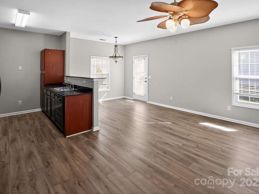 105 Whitton Court, Lexington, SC 29073.  MLS# CAR4322061, YatesRealty ID 12007. 
