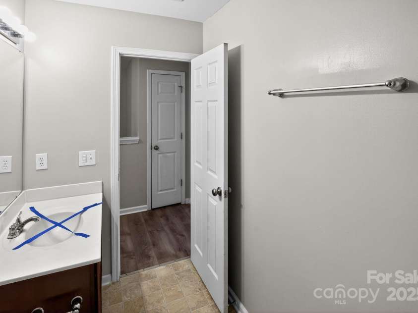 105 Whitton Court, Lexington, SC 29073.  MLS# CAR4322061, YatesRealty ID 12007. 