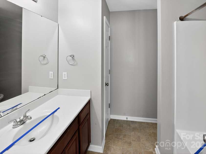105 Whitton Court, Lexington, SC 29073.  MLS# CAR4322061, YatesRealty ID 12007. 