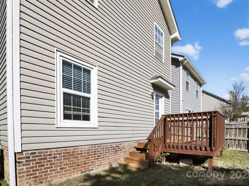 105 Whitton Court, Lexington, SC 29073.  MLS# CAR4322061, YatesRealty ID 12007. 