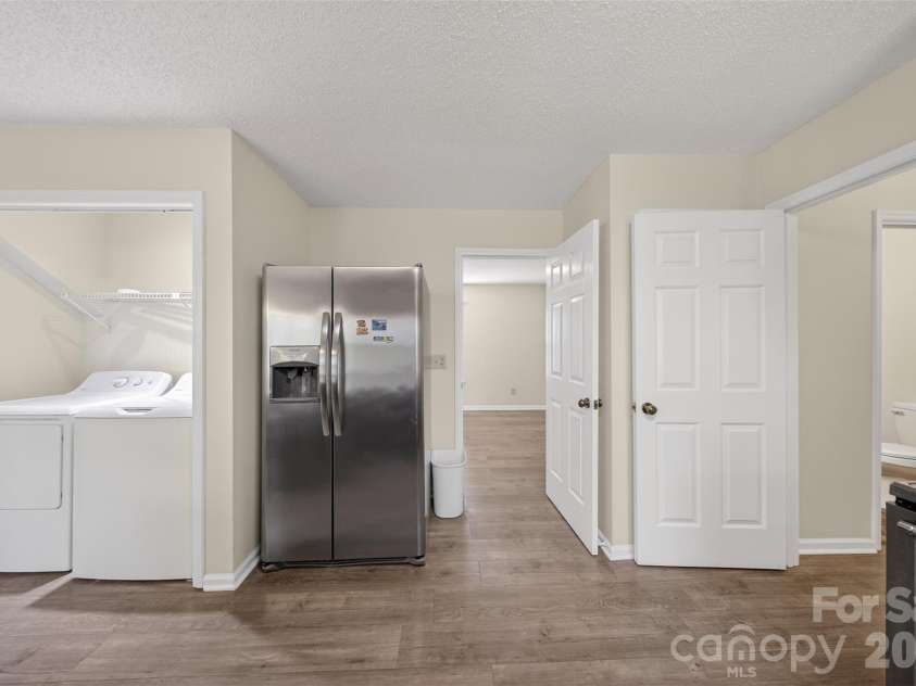 2354 Castlecomer Drive, Charlotte, NC 28262.  MLS# CAR4349198, YatesRealty ID 12008. 