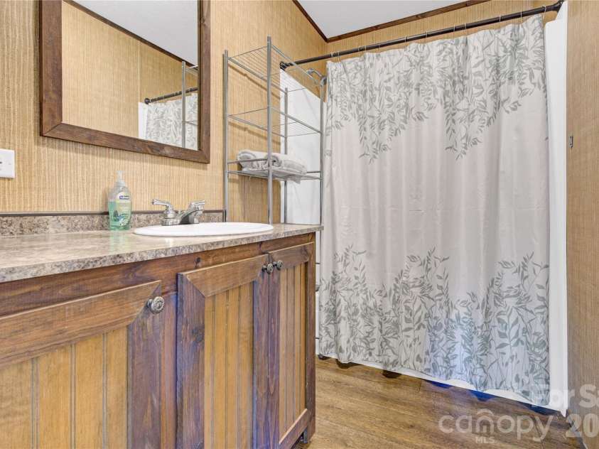 3770 Macklin Street, Claremont, NC 28610.  MLS# CAR4365332, YatesRealty ID 12010. 2nd bathroom