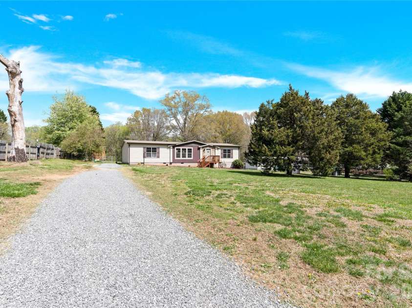 3770 Macklin Street, Claremont, NC 28610.  MLS# CAR4365332, YatesRealty ID 12010. 
