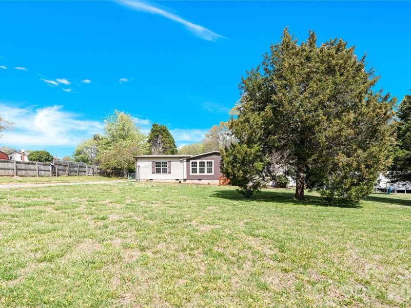 3770 Macklin Street, Claremont, NC 28610.  MLS# CAR4365332, YatesRealty ID 12010. 