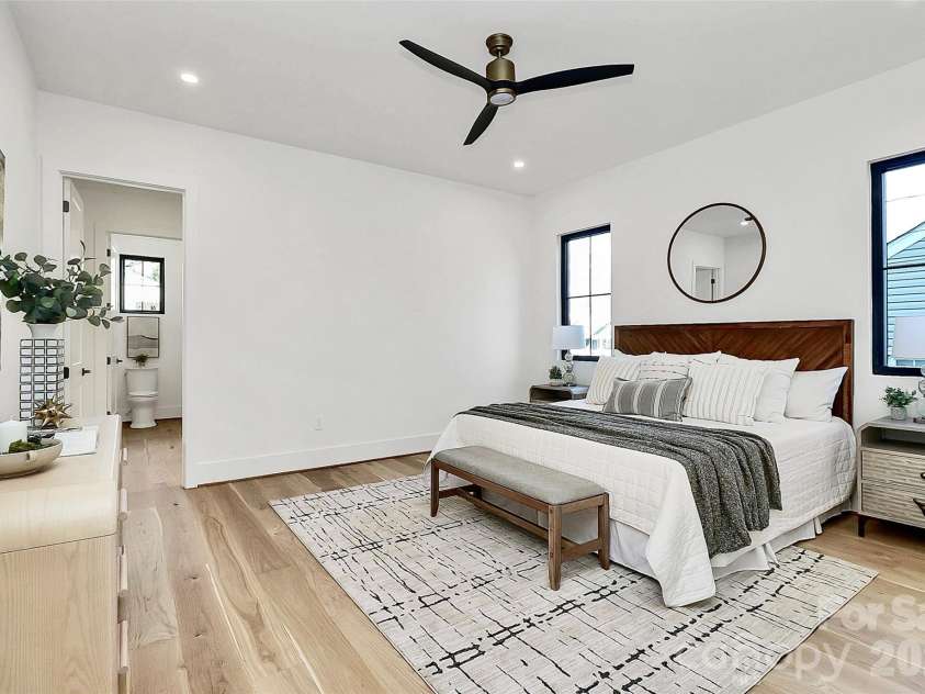 1505 Grace Street, Charlotte, NC 28205.  MLS# CAR4332932, YatesRealty ID 12011. 
