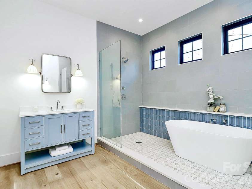 1505 Grace Street, Charlotte, NC 28205.  MLS# CAR4332932, YatesRealty ID 12011. 