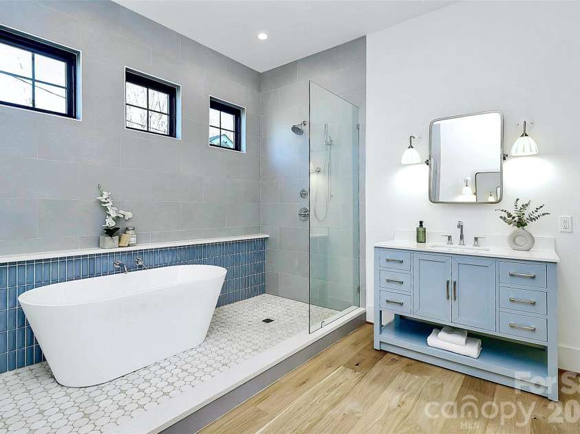 1505 Grace Street, Charlotte, NC 28205.  MLS# CAR4332932, YatesRealty ID 12011. 
