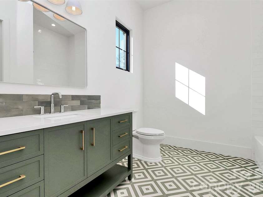1505 Grace Street, Charlotte, NC 28205.  MLS# CAR4332932, YatesRealty ID 12011. 