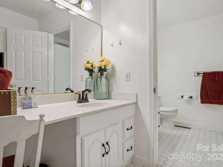 2517 Pine Cove Road, Old Fort, NC 28762.  MLS# CAR4249104, YatesRealty ID 12014. 