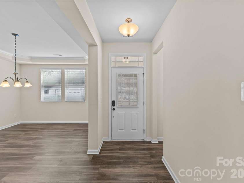 7512 Meridale Forest Drive, Charlotte, NC 28269.  MLS# CAR4346569, YatesRealty ID 12014. Entry-Hall Including Dining Area