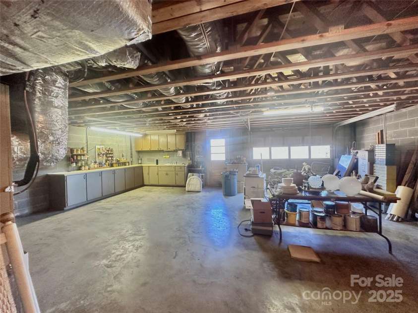 16480 Indian Mound Road, Norwood, NC 28128.  MLS# CAR4208189, YatesRealty ID 12016. Garage & workshop in Basement.