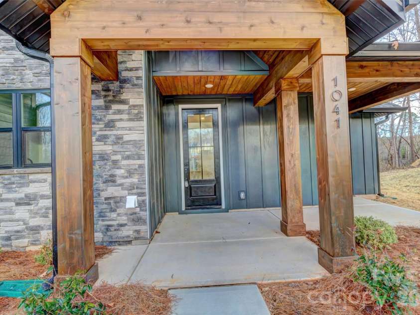 1041 Harrogate Drive, Bessemer City, NC 28016.  MLS# CAR4336086, YatesRealty ID 12019. 