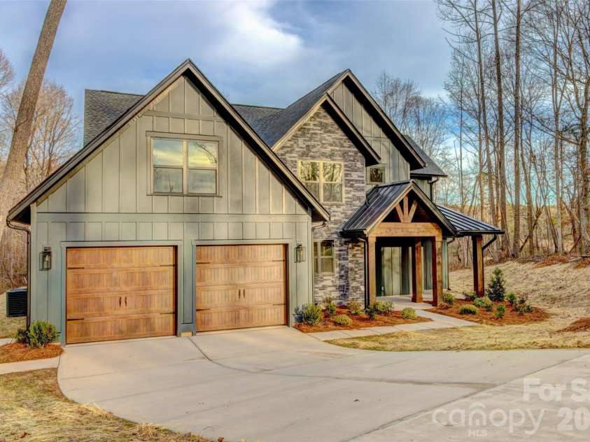1041 Harrogate Drive, Bessemer City, NC 28016.  MLS# CAR4336086, YatesRealty ID 12019. 